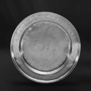 Piatto in peltro (Art.137)