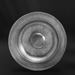 Piatto antico in peltro (Art.238)