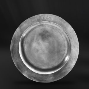Piatto antico in peltro (Art.258)