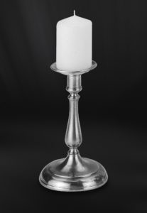 Candeliere in peltro (Art.653.5)