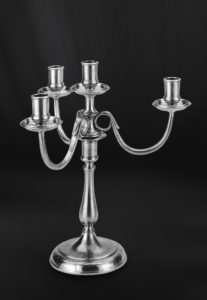 Candelabro in peltro (Art.655)