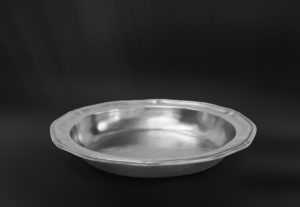 Catinella barocca in peltro (Art.687)
