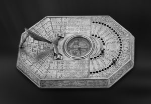 Orologio solare meridiana in peltro (Art.392)