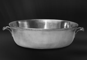 Centrotavola ovale con manici ghiacciaia per bottiglie in peltro (Art.544)