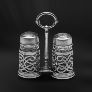 Set porta sale e pepe salino in peltro e vetro con manico (Art.588)