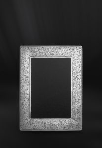 Cornice portafoto rettangolare 6x9 in peltro (Art.747)