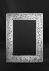 Cornice portafoto rettangolare 18x24 in peltro (Art.750)