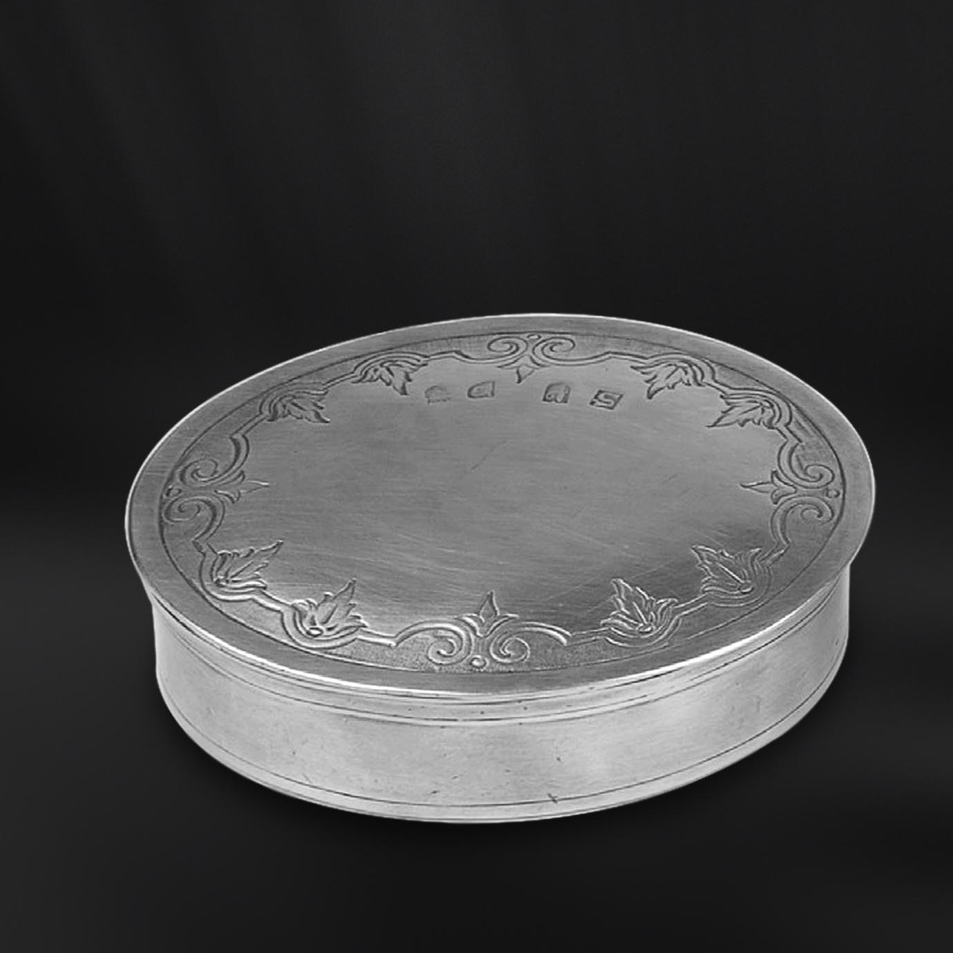 Scatola scatolina ovale bomboniera regalo aziendale portagioie in peltro (Art.795)