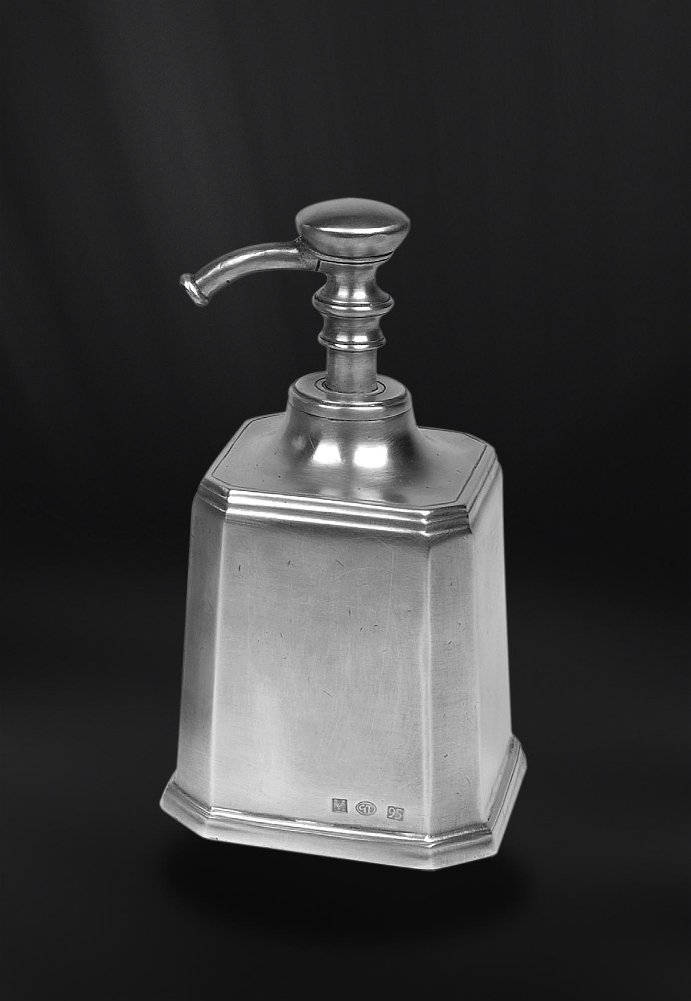 Dispenser dosatore sapone liquido in peltro (Art.803) Dispenser dosatore sapone liquido in peltro (Art.803)