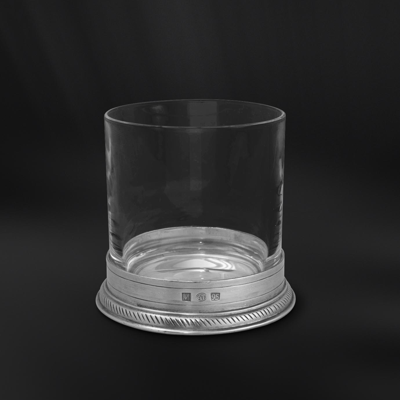 Bicchiere da whisky double old-fashioned in peltro e cristallo (Art.855) Bicchiere da whisky double old-fashioned in peltro e cristallo (Art.855)