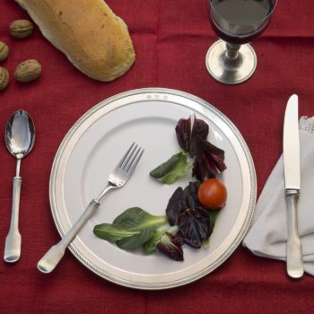 articoli-tavola-peltro-acciaio-ceramica-cristallo