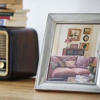 oggetti-decorazioni-casa-cornice-peltro-vintage-antico